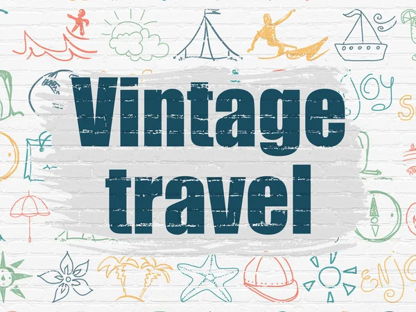 Conceito de viagem: Vintage Travel on wall background — Fotografia de Stock