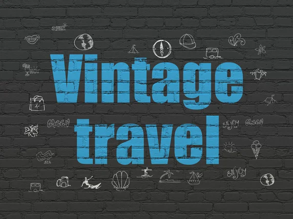 Conceito de férias: Vintage Travel on wall background — Fotografia de Stock