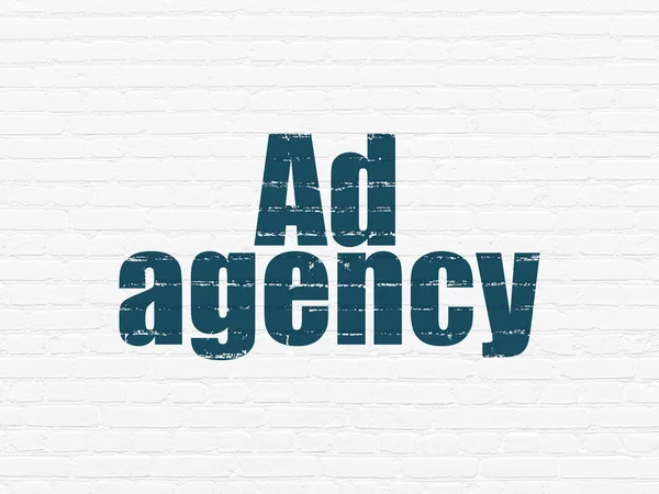 Концепция маркетинга: Рекламное агентство на фоне стен — стоковое фото
