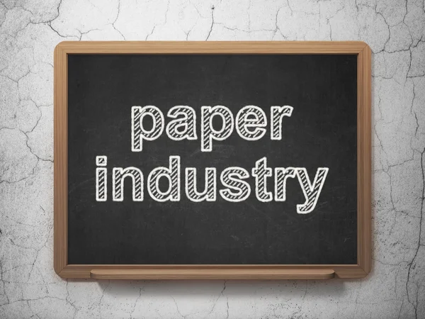 Manufacuring concept: papierindustrie op schoolbord achtergrond — Stockfoto