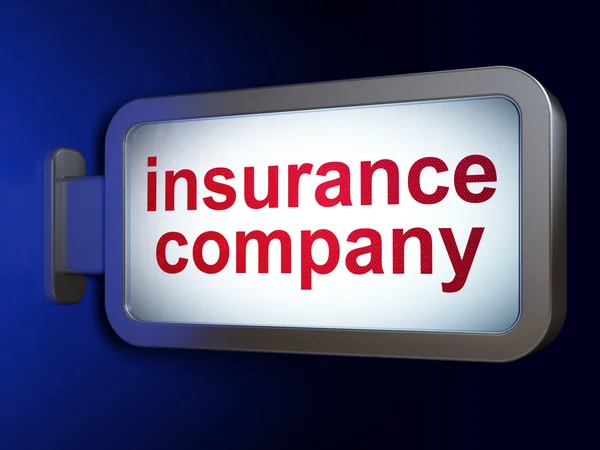 Концепция страхования: Страховая компания на фоне рекламного щита — стоковое фото