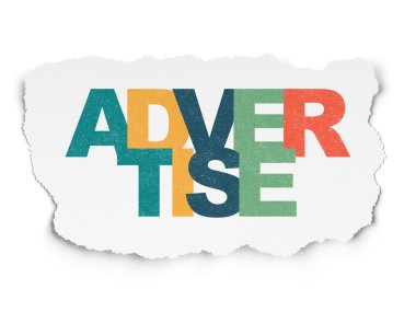 Reklam kavramı: yırtık kağıt arka plan üzerinde reklam