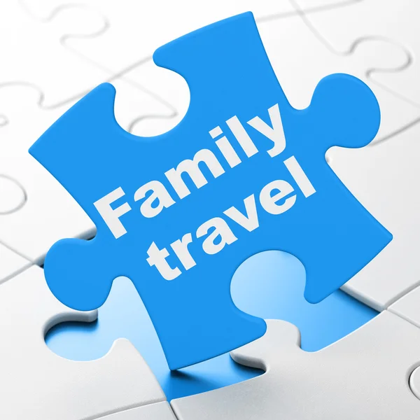 Концепція подорожі: Сімейні подорожі на фоні головоломки — стокове фото