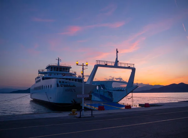 Loutra Edipsou Evia Island Greece July 2021 Port Ferryboat Night — 스톡 사진