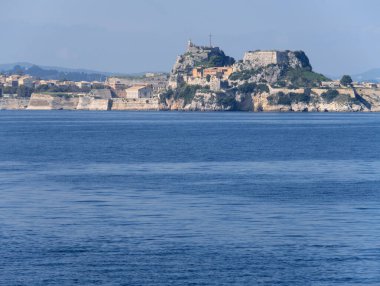 Yunanistan 'ın Korfu adasındaki Eski Kale' ye deniz manzarası