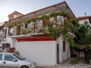 Ioannina, Epirus, Yunanistan. 1 Kasım 2025: Yunanistan 'ın Ioannina kentindeki evlerin geleneksel mimarisi.