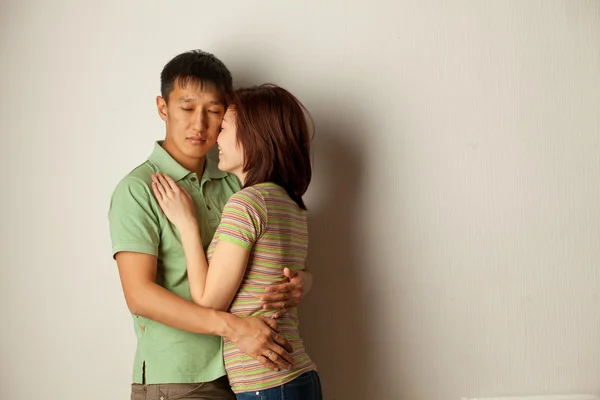 Couple embracing — Stock Photo, Image