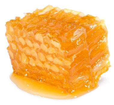 Bal peteği beyaz arkaplanda izole edildi. Tam alan derinliği. kırpma yolu