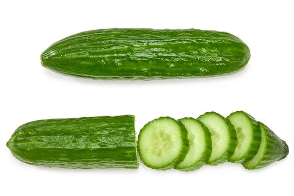 Komkommer Met Plakjes Geïsoleerd Witte Achtergrond Clippad Bovenaanzicht — Stockfoto