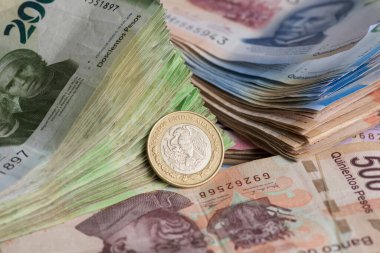 Moneda 10 peso aguila ayık insanlar.