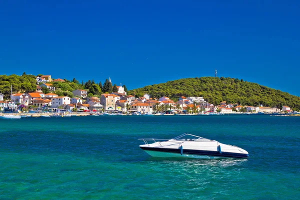 Türkiz waterfront Rogoznica turista rendeltetési — Stock Fotó