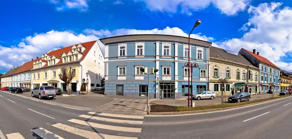 Stad van Bad sankt Leonhard im Lavanttal center panorama, Carinth — Stockfoto