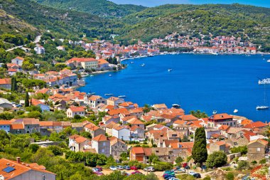 Vis Adası defne havadan görünümü