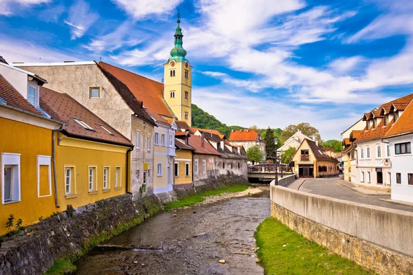 Samobor 河和老街道查看 — 图库照片