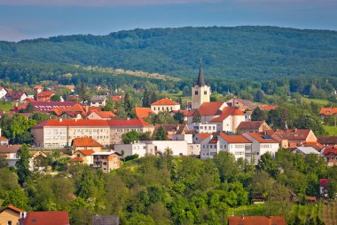 Kasaba Zelina yeşil doğa görünümü
