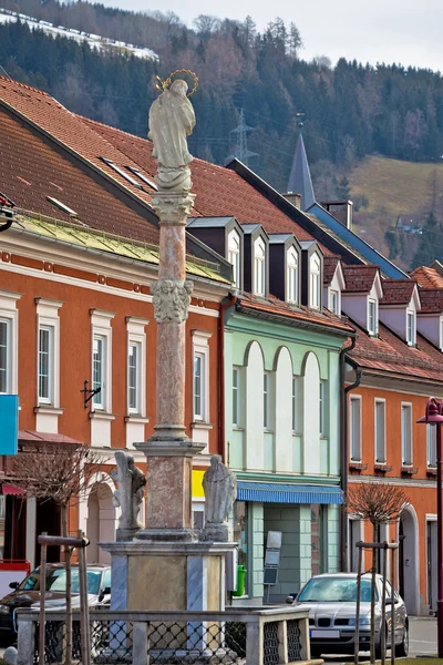 Ciudad de Bad sankt Leonhard im Lavanttal paisaje urbano colorido —  Fotos de Stock