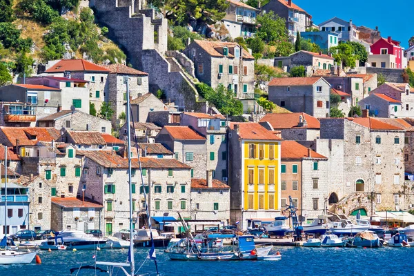 Oude architectuur van Unesco stad van Sibenik — Stockfoto