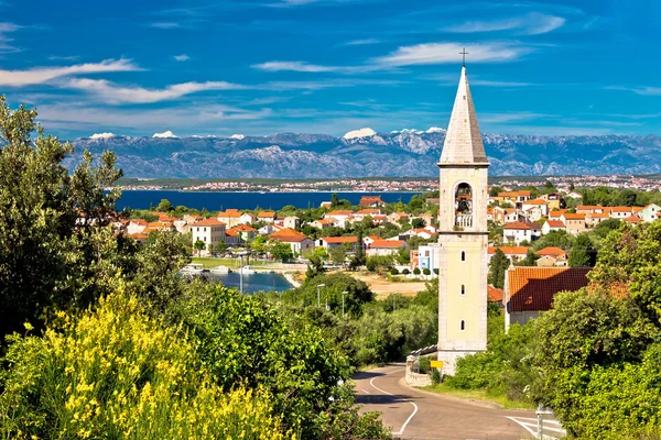 Pueblo de Sutomscica y vista del canal de Zadar —  Fotos de Stock