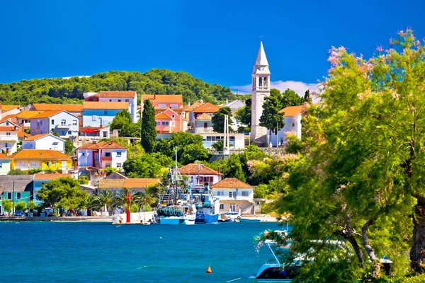 Porto di Kali e vista sul lungomare estate — Foto Stock