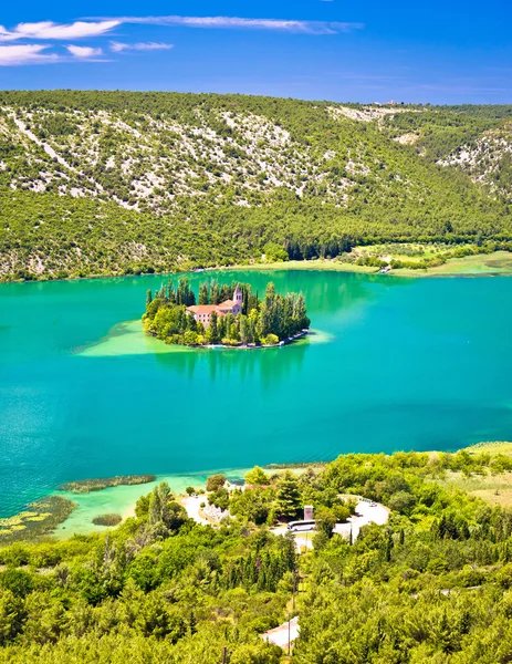 Visovac 湖岛修道院鸟瞰图 — 图库照片