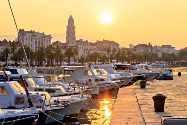 Golden sunrise Split Waterfront — Zdjęcie stockowe