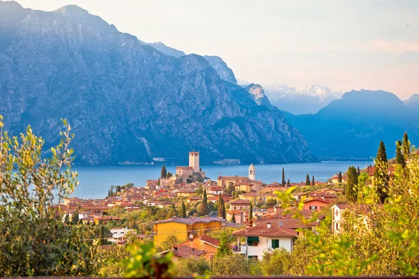Staden Malcesine Lago Garda Historiska Skyline Utsikt Veneto Regionen Italien — Stockfoto