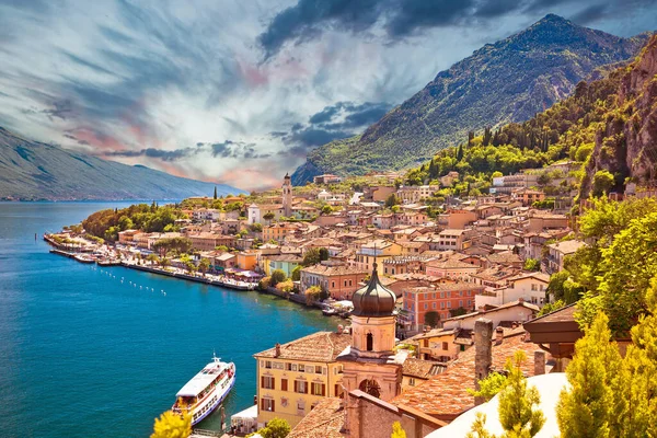 Natursköna Sjön Staden Limone Sul Garda Lago Garda Sjö Lombardiet — Stockfoto