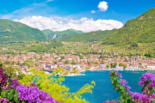 Miasto Salo Jeziorze Lago Garda Lombardia Region Ital — Zdjęcie stockowe