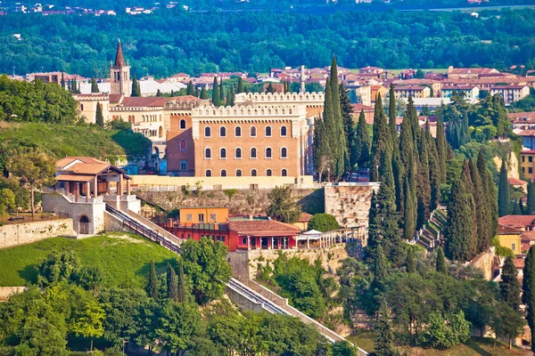 Verona Castel San Pietro Pittoresk Grön Kulle Historiska Staden Verona — Stockfoto