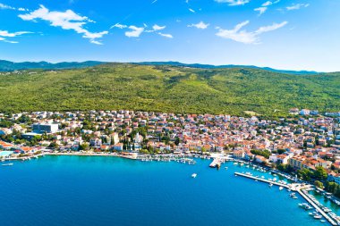 Selce liman manzaralı turizm kasabası, Croati 'de Crikvenica Riviera