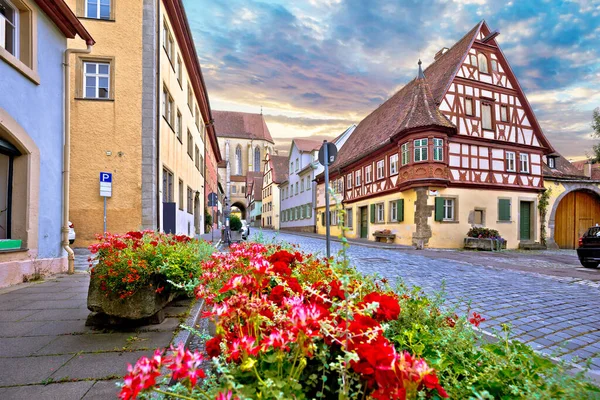 Alemanha Idílica Rua Coberta Cidade Medieval Alemã Rothenburg Der Tauber — Fotografia de Stock