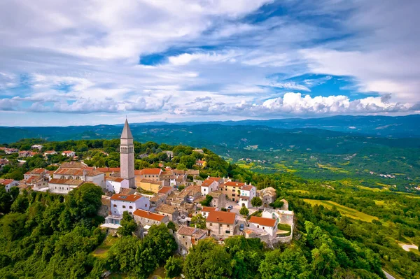 Staden Pican Pittoresk Utsikt Över Bergen Istrien Regionen Kroatien — Stockfoto