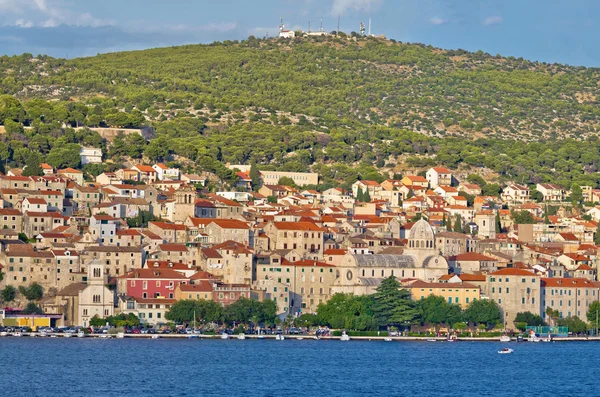 Tarihi şehir Sibenik waterfront — Stok fotoğraf