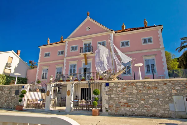 Stari Grad sur l'architecture de l'île de Hvar — Photo