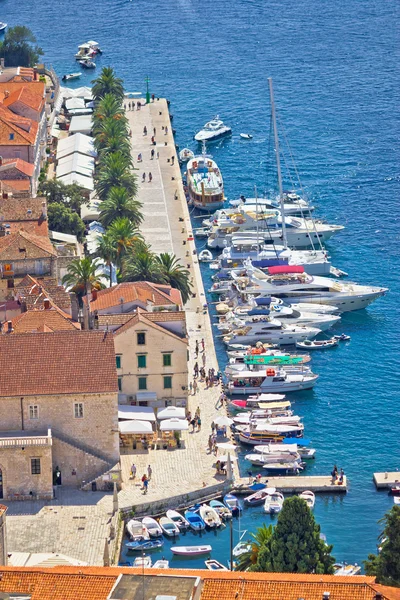 Hvar yachtin harbour Luftaufnahme — Stockfoto