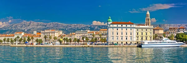 Split vízparti Riva panoráma — Stock Fotó