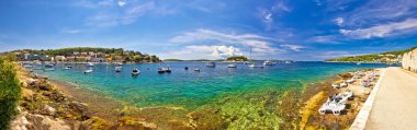Hvar Yatçılık plaj panoramik manzarası