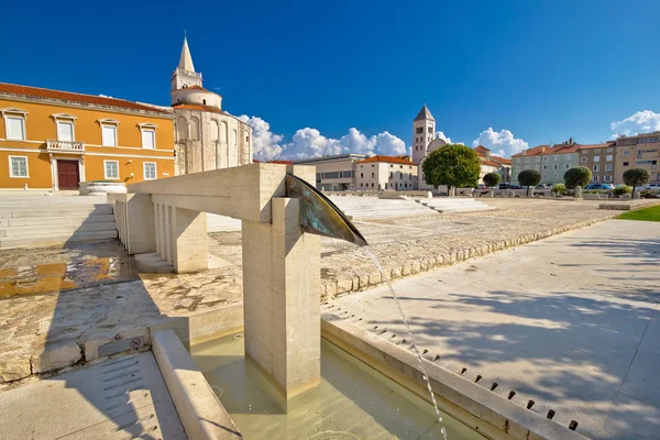 Ciudad de Zadar antigua plaza del Foro — Foto de Stock