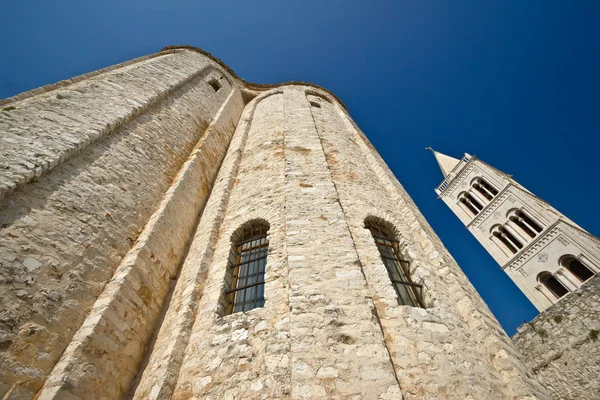 Zadar saint donat kerk weids uitzicht — Stockfoto