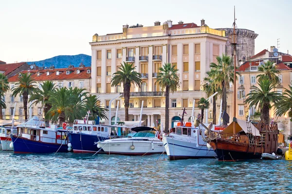 Boats in Split waterfront view — Stock Photo, Image