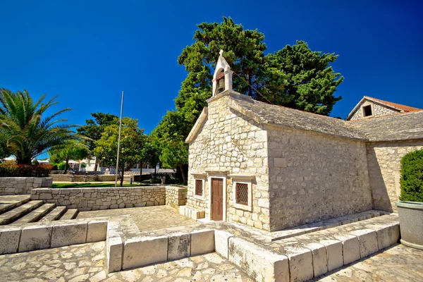 Old stone chapel in Primosten — Stock Fotó