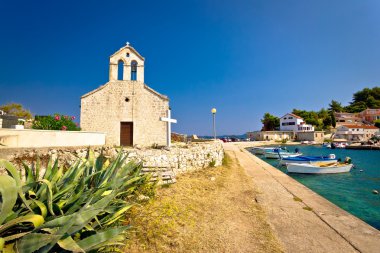 Köy Savar Dugi otok Adası