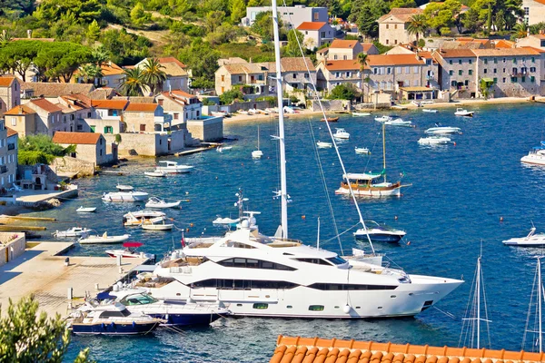 Island of Vis yachting waterfront — Stock Photo, Image