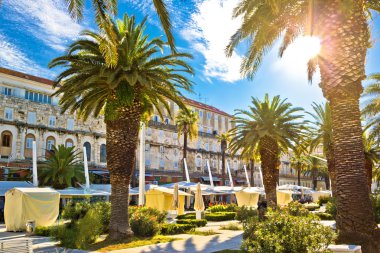 Split ana waterfront geçit avuç içi ve mimari