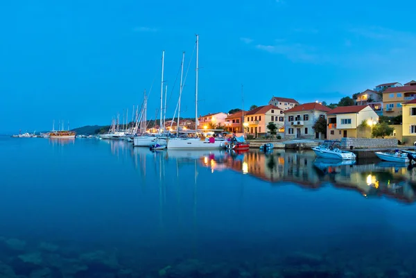 Sali Hafen Blaue Stunde Blick — Stockfoto