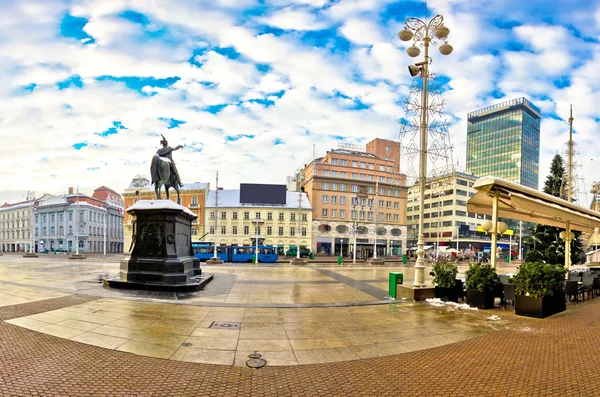 Praça Ban Jelacic em Zagreb — Fotografia de Stock