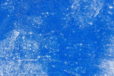 Parlak mavi taş beton yüzey, desenli arkaplan.