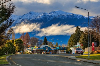 Te Anau Yeni Zelanda-Ağustos 29: Te Anau Yeni Zelanda South Island Southland bölgede august29 üzerinde 2015 Te Anau Yeni Zelanda seyahat önemli temel yeridir