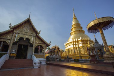 WAT phra o hariphunchai pagoda Tapınağı önemli dini tra