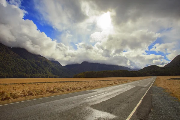 Paysage de boutons plat importante belle destination de la route — Photo